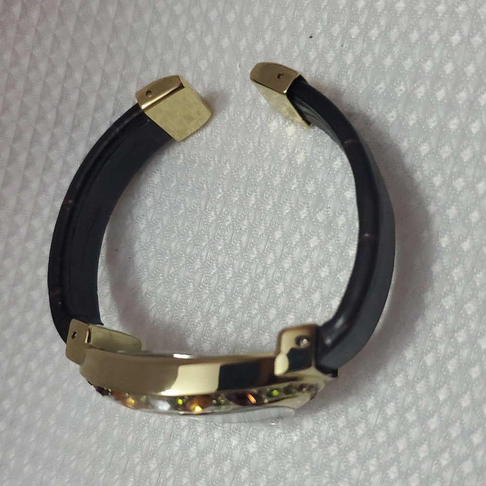 2008 Avon Rhinestone Quartz Watch - Picture 6 of 6
